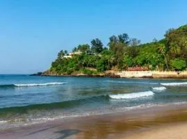 Hotel The Baga Crystal