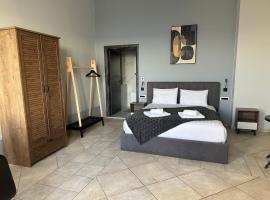 Endless blue suites 3，卡尼亞鎮的飯店