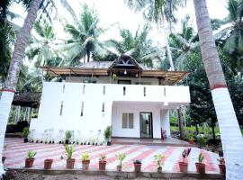 Satya Farm House, hotel in Amalāpuram