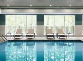 Holiday Inn Express & Suites Pittsfield-Lenox-Berkshires by IHG