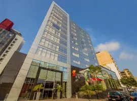 Sol de Oro Hotel & Suites