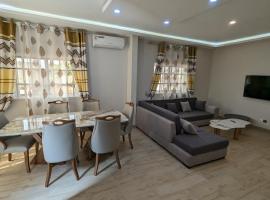 Clarisse lodge, ξενοδοχείο στο Λομέ