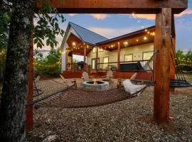 Under the Stars - Secluded, Hot Tub, Firepit, Games