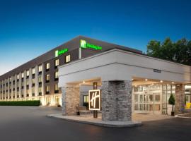 Holiday Inn Cleveland-Mayfield by IHG, hôtel à Mayfield