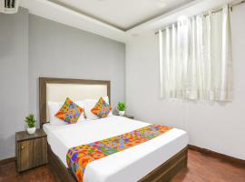FabExpress The Arrow, hotel in New Delhi
