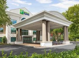 Holiday Inn Express Hotel & Suites Hagerstown by IHG
