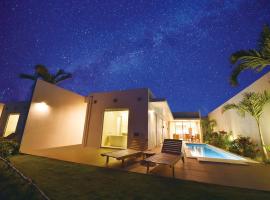 Feliz Villa Suite Miyakojima Ueno, hotel v destinaci Mijakodžima