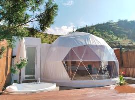 Hanara Private Glamping, ξενοδοχείο σε Panjadakan