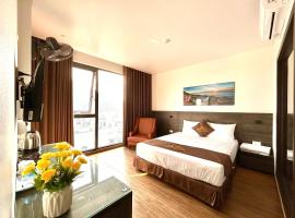 Minh Hằng 5 Hotel、Thanh Hóaのホテル
