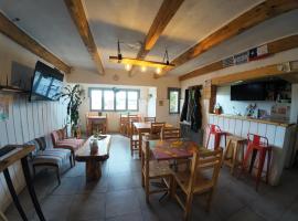 Temiscira Hostel, hôtel à San Carlos de Bariloche