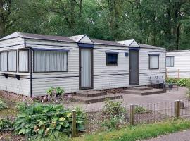 Caravan 190 Tien Heugten,, hotel en Schoonloo