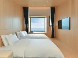 Frux Flux hotel