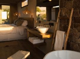 La Singladura, hotel in La Población