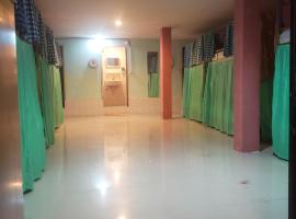 Lucky Dorm, hotel v destinaci Phi Phi Don