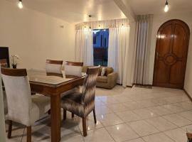 Casa en condominio, hotell sihtkohas Tacna