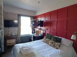 Rooms on The Prom, Hotel in Cheltenham