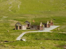 Múlafossur Cottages by famous waterfall in Gásadalur, hotel v destinaci Gásadalur