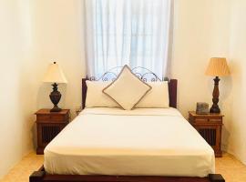 Sea View Apartments, hotel Kingstownban