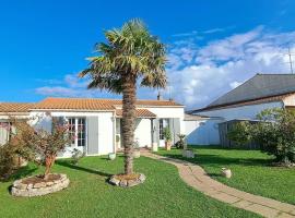 Charmante et accueillante maison, hotel in Saint-Pierre-dʼOléron