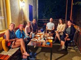 The Friends Hostel, хотел в Кутаиси