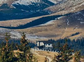 Alpine Blu - Horezu - Varful lui Roman - Sauna, Hot Tub & Gym, hotel v destinaci Horezu