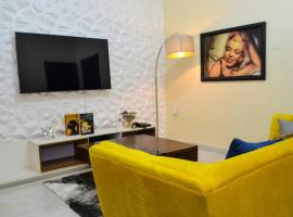 SEGXYCOLD VALLEY OASIS Elegant 2-Bedroom Apartment, ξενοδοχείο σε Agege