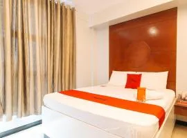 RedDoorz near Bambang Station