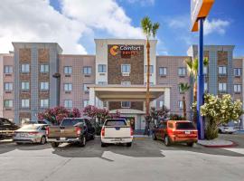 Comfort Suites Laredo - Nuevo Laredo, hôtel à Laredo