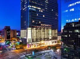 The Westin Phoenix Downtown