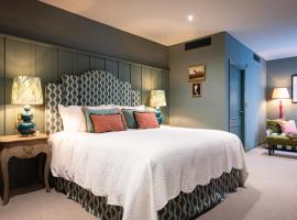 The Coat and Bear - A Heartwood Inn, hôtel à Newbury