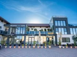 Dinasty Hotel
