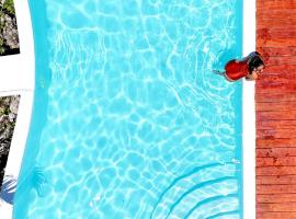 Ekhotel & Glamping en Punta Cana, hôtel à Suero