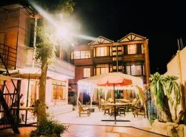 Las Tholas Hotel