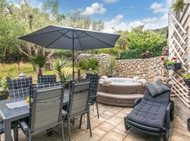 Cozy Home In Miholascica With Wifi, hôtel à Miholašćica