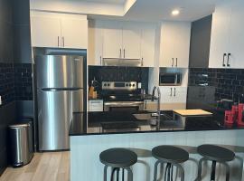 Joli condo en basse-ville - Parking gratuit 309357, hotel in Quebec City