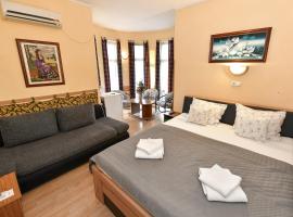 Lagúna Panzio Szántód, hotel v destinaci Szántód