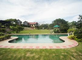 Tagaytay Foothills Cherimoya Farm Staycation, Hotel in Biboyan