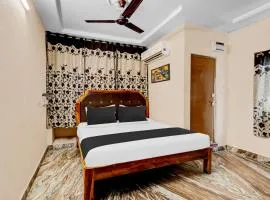 Super Hotel O Adarsh Nagar Near Kavya Hospital