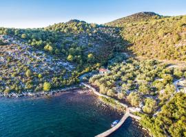 2 Bedroom Awesome Home In Sali, ξενοδοχείο σε Sali