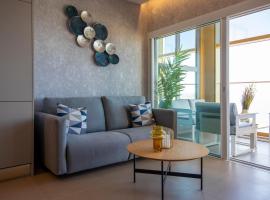 INTEMPO SKY RESORT in BENIDORM TOP PREMIUM APARTAMENTS, hotel em Benidorm