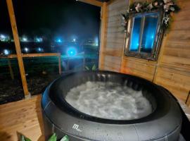 Pond residence Pine 2ppl Adults only, hotel v destinaci Rathdowney