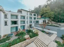 峨眉山和院一溪清音酒店