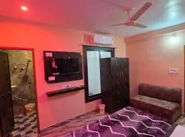 Suryansh Hotel