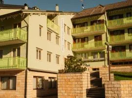 Hotel Costaverde "ai Roni"