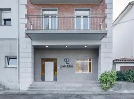 Hotel Pakeleku
