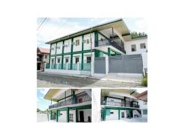 V Star CALAPAN - HOURLY! DAILY! WEEKLY! MONTHLY! BAGO! MALINIS! MAY PARKING!, готель у місті Calapan