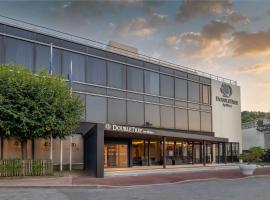 DoubleTree by Hilton Paris Bougival, hotel in Bougival
