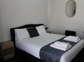 Romano's Hotel & Suites Wagga Wagga