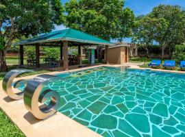 Babylon Gardens Diani, hotel in Ukunda