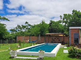 Posada LA MARRU, hotel em Paraguarí